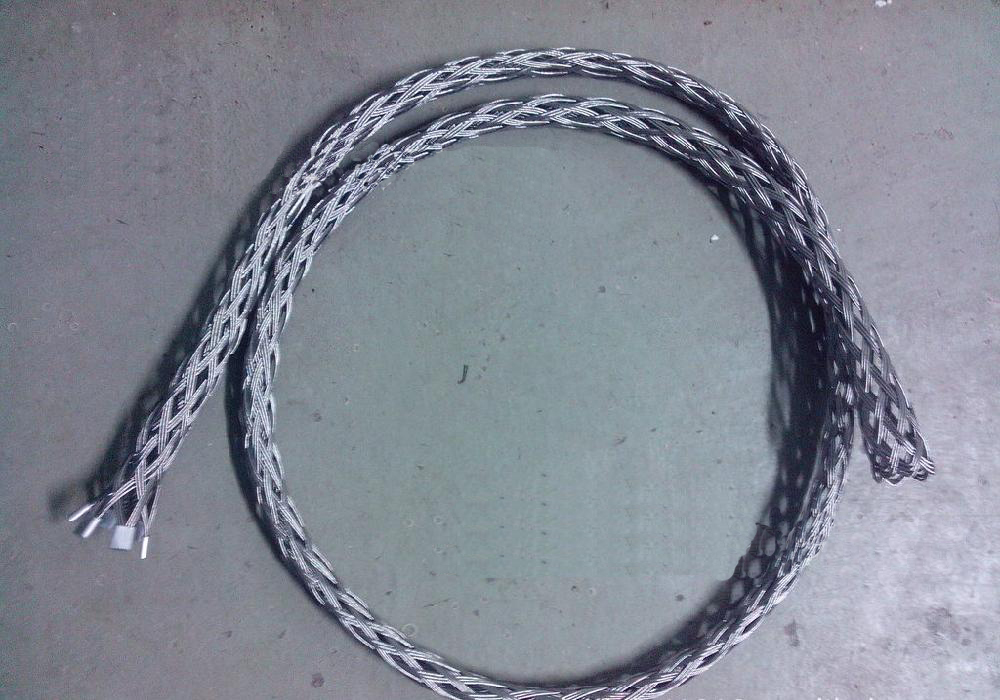 钢丝绳引绳器